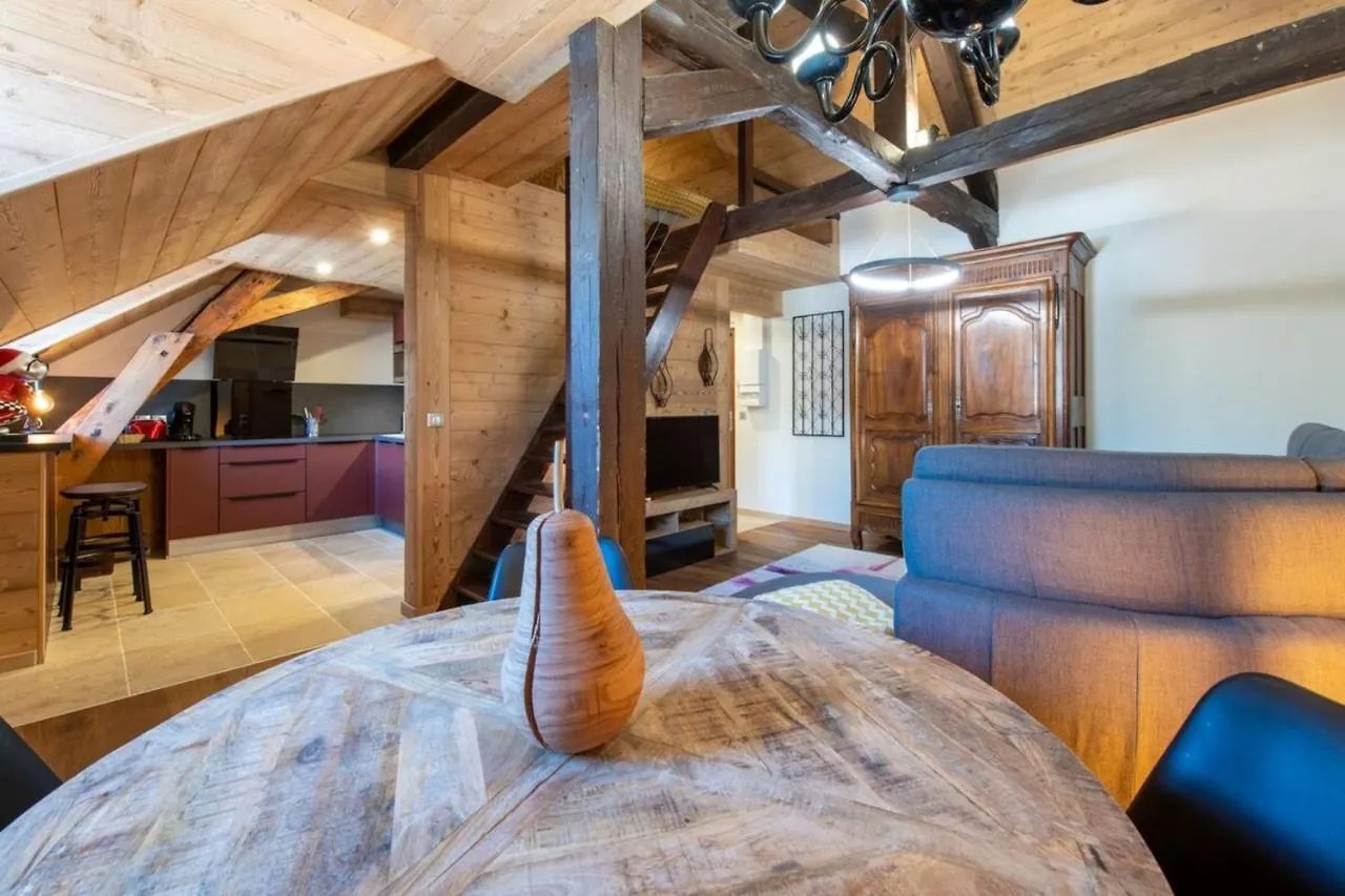 Jura Annecy Rent Lodge 0*,  France